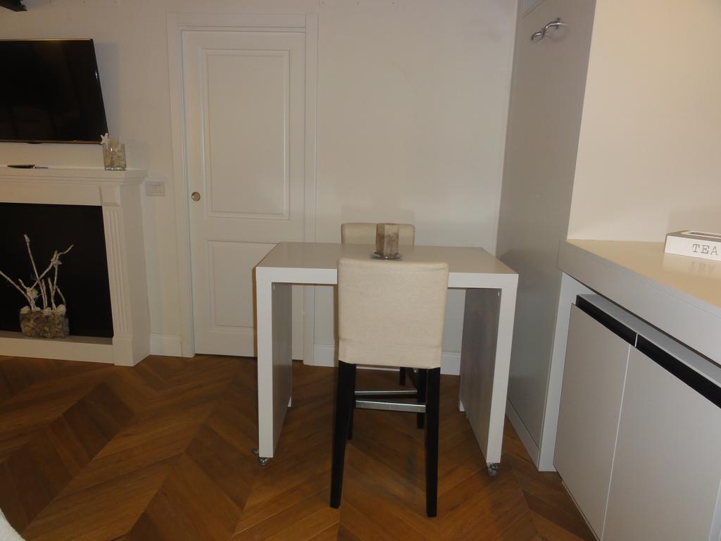 Corso In Florence Apartment Bilik gambar